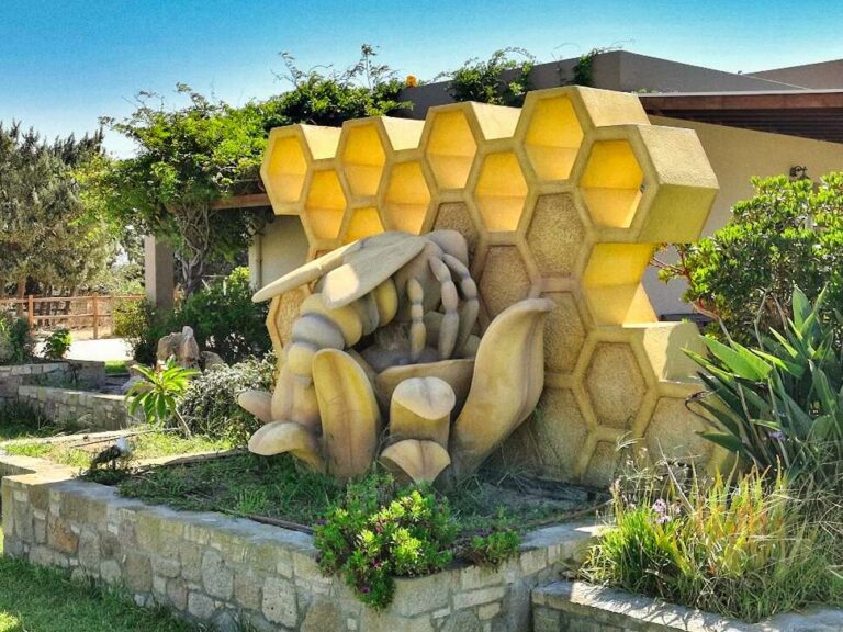MELISSA LOCAL HONEY FACTORY